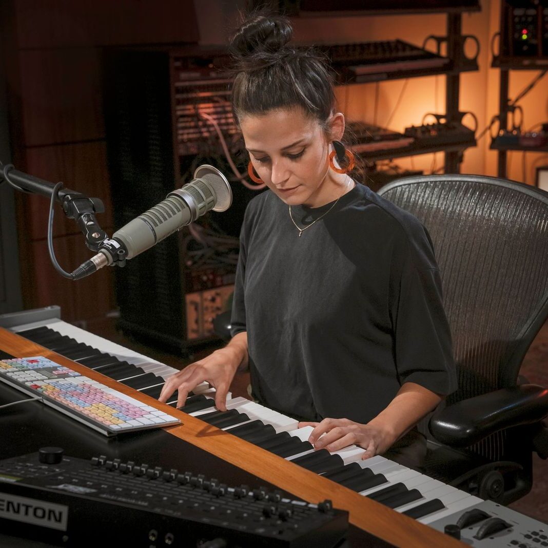 Homay Schmitz - Air Edel - Composer